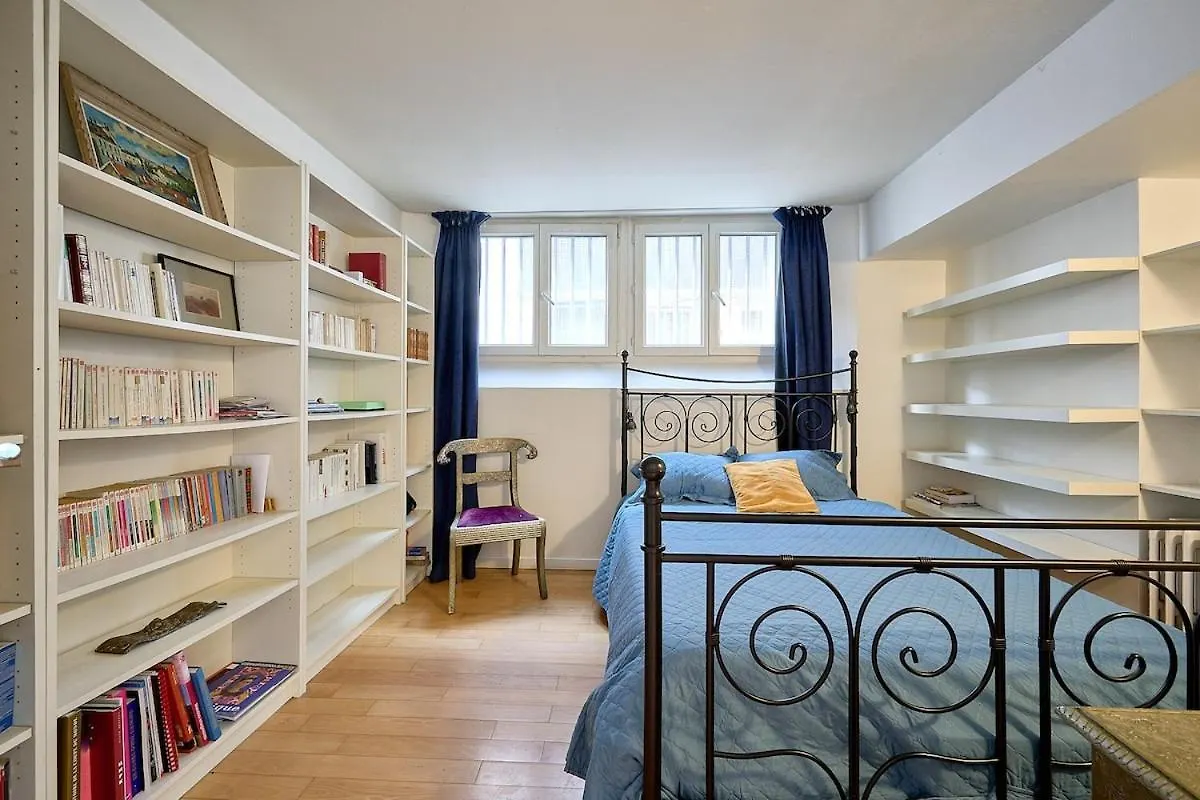 Loft Deluxe 3 Rooms Paris Montmartre France